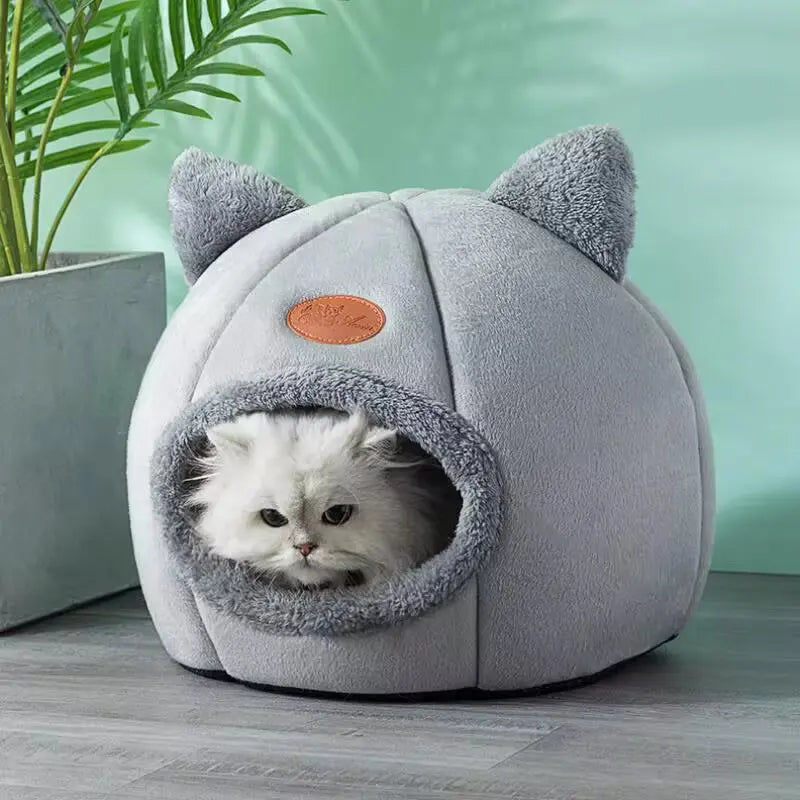 Calming Plush Cave Bed (39 x 39 x 40cm)