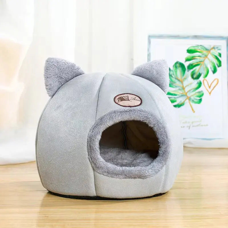 Calming Plush Cave Bed (39 x 39 x 40cm)